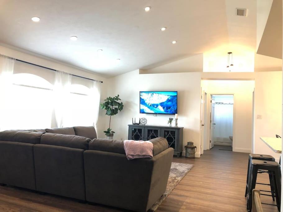 Beautiful Home Across The Street From Lake June! Lake Placid Extérieur photo