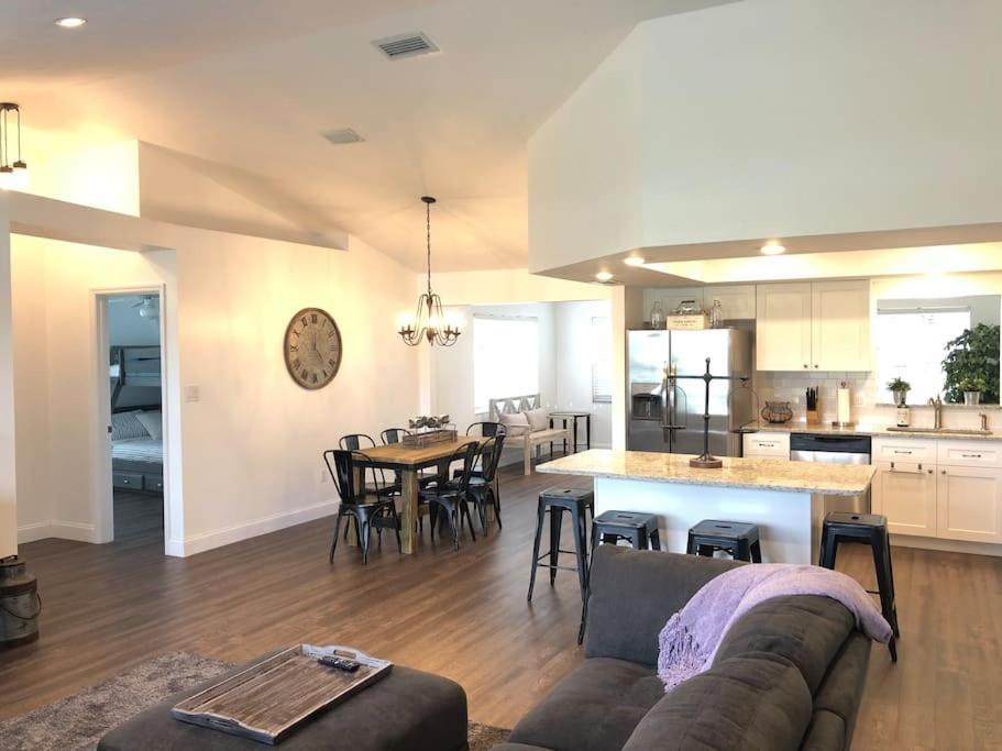 Beautiful Home Across The Street From Lake June! Lake Placid Extérieur photo