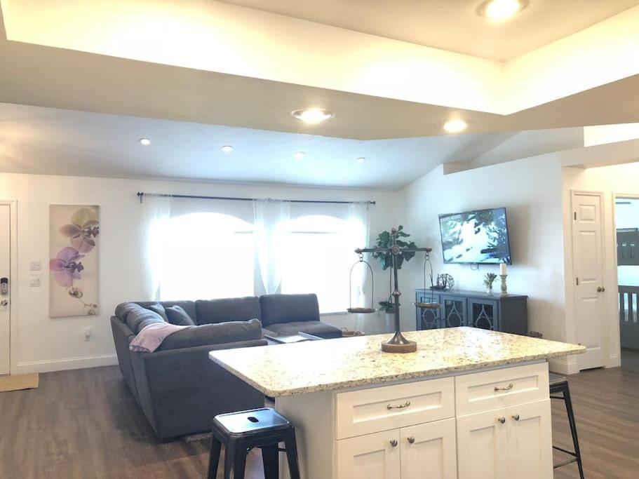Beautiful Home Across The Street From Lake June! Lake Placid Extérieur photo
